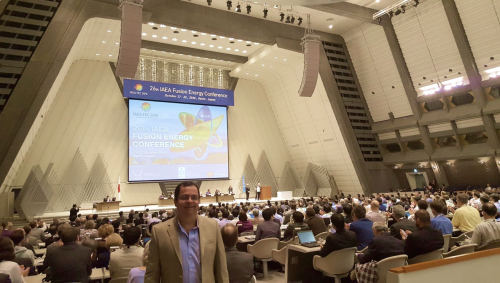 Durante la inauguración de la conferencia, el director general de la IAEA,Yukiya Amano, felicitó a Costa Rica por la primer descargade alta temperatura en el Stellarator SCR-1. (Foto: Cortesía del científico costarricense, Iván Vargas).