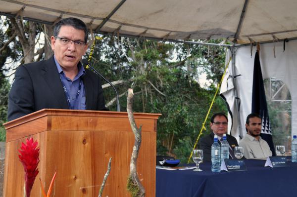 Julio Calvo, rector del TEC.