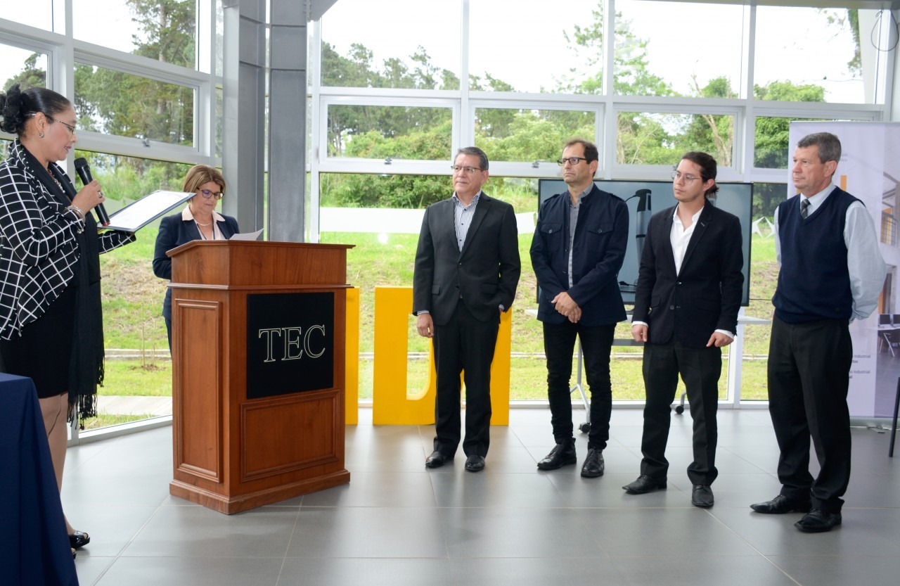Ingenieria En Diseno Industrial Grado Licenciatura Recibe Acreditacion De Acaai Hoy En El Tec