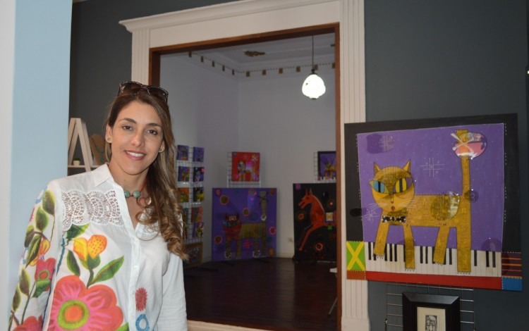 Mónika Ruiz compró la casa 936 sobre la calle 3A para dedicarla al arte y a la cultura, antes de que otro potencial comprador la derribara para construir un estacionamiento (Foto: Fernando Montero)
