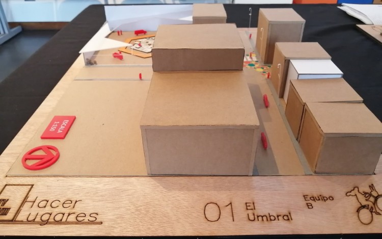 Maqueta del equipo B con la propuesta para el sector denominado "El umbral"