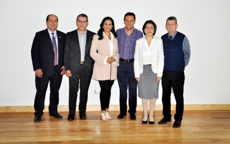 Visita al auditorio del nuevo edificio: Núcleo Integrado de Tecnología de Información y Comunicación. (Foto: OCM / Irina Grajales)