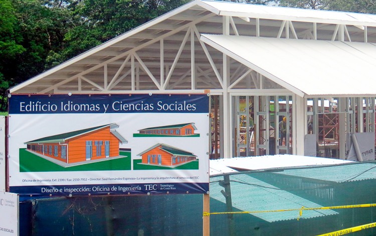 ESCUELA DE IDIOMAS Y CIENCIAS SOCIALES SAN CARLOS TEC