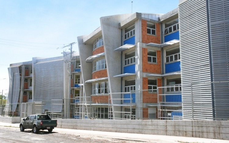 Edificio residencias Cartago.