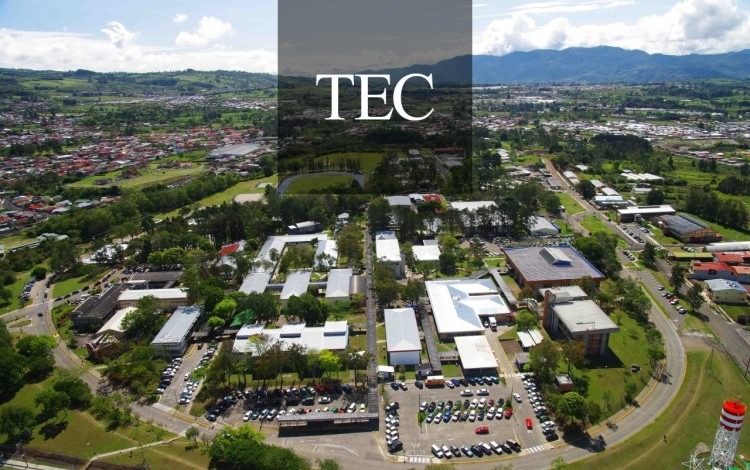La fotografía es una imagen del campus del TEC en Cartago. 