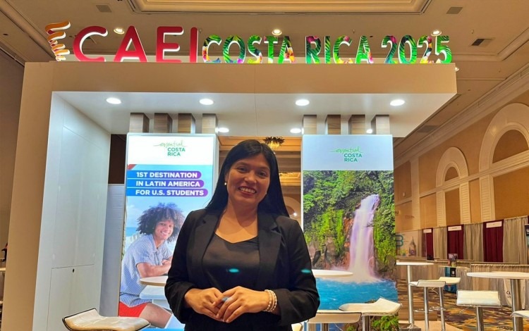 Imagen de una mujer que participó en un congreso en Estados Unidos