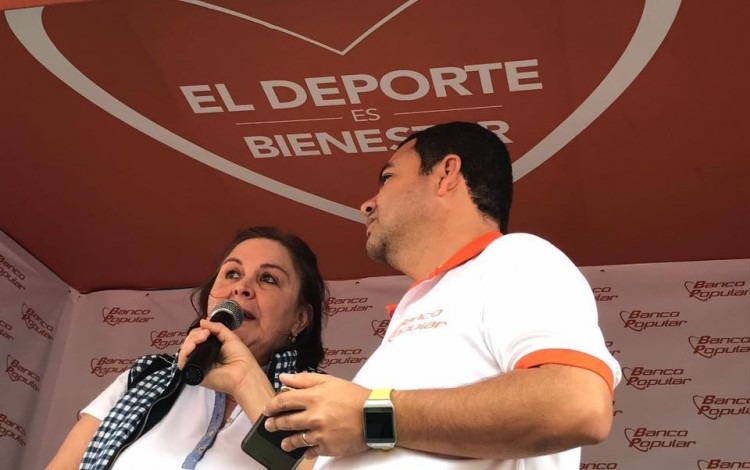 rosaura_mendez_discurso_vuelta_ciclistica