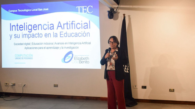 La actividad inició co las palabras de Liliana Sancho. 