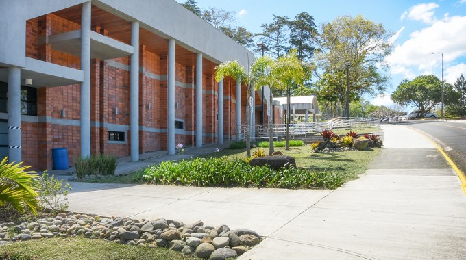 El edificio del Centro de las Artes.