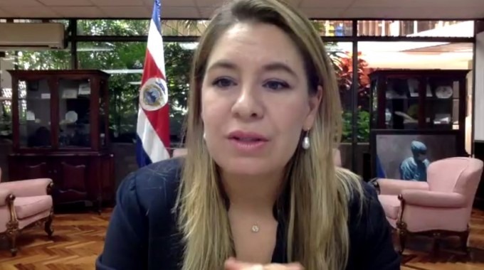 Claudia Dobles Camargo, primera dama de la República, en su despacho.