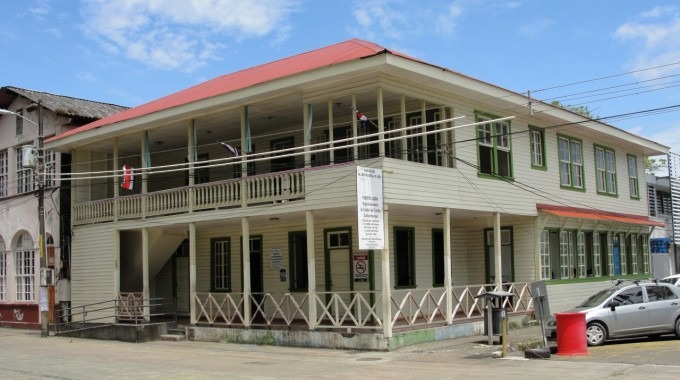 Edificio de la antigua Capitanía de Puerto Limón.