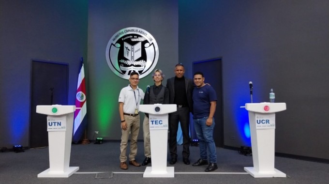 Equipo del TEC.