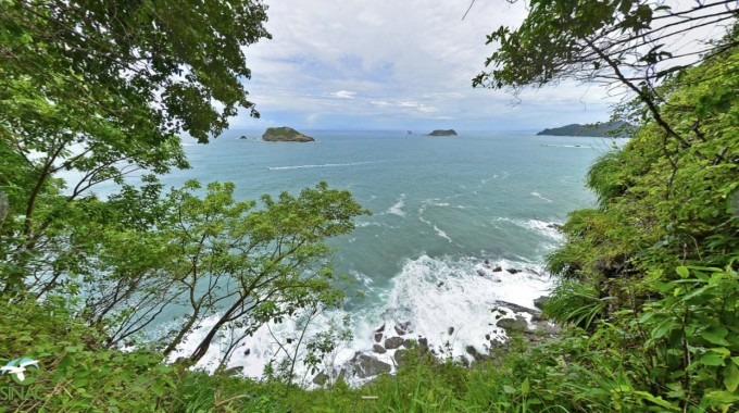 Imagen de la playa en Manuel Antonio