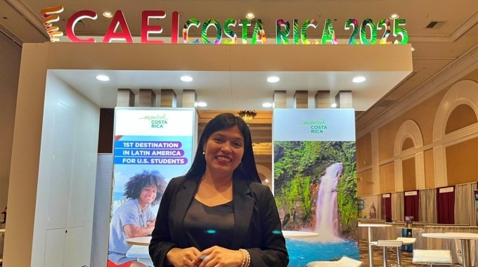 Imagen de una mujer que participó en un congreso en Estados Unidos