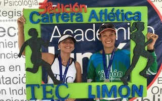 Los participantes de la carrera compartieron antes y después del recorrido. 