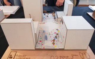 Maqueta del equipo B con la propuesta para el sector denominado "Bulevar estudiantil"