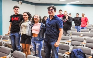 Alumnos TEC Alajuela en el acto de bienvenida.