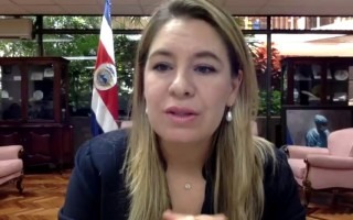 Claudia Dobles Camargo, primera dama de la República, en su despacho.