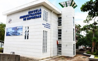Edificio de la Escuela de Administración de Empresas.