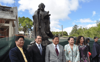 inauguracion_estatua_confucio_