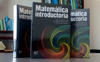 Imagen del libro de matemática publicado por la editorial