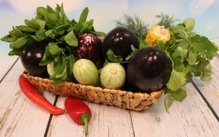 Imagen de unos vegetales en una canasta