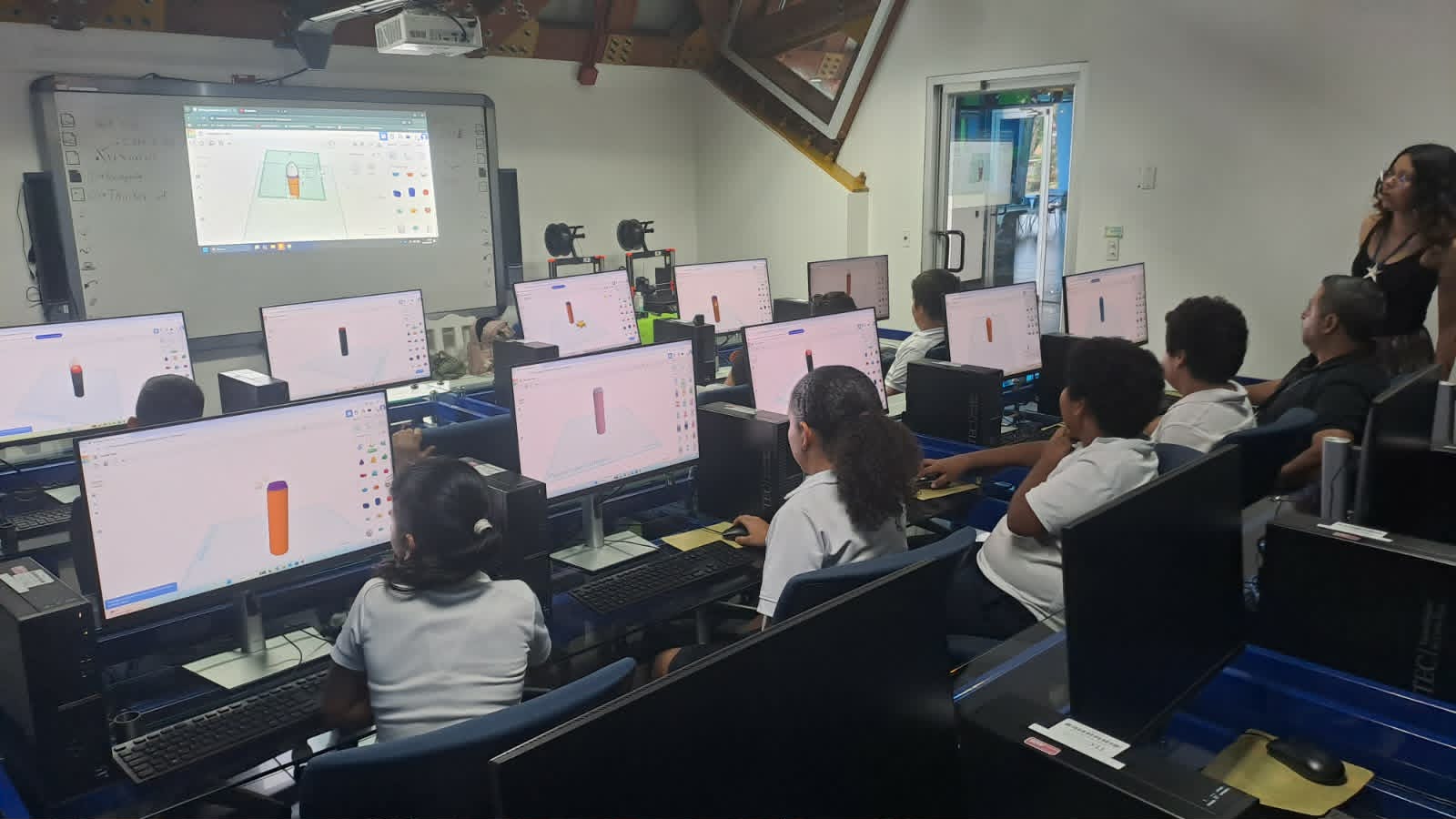 Innovación comunitaria gana terreno en la Región Huetar Norte