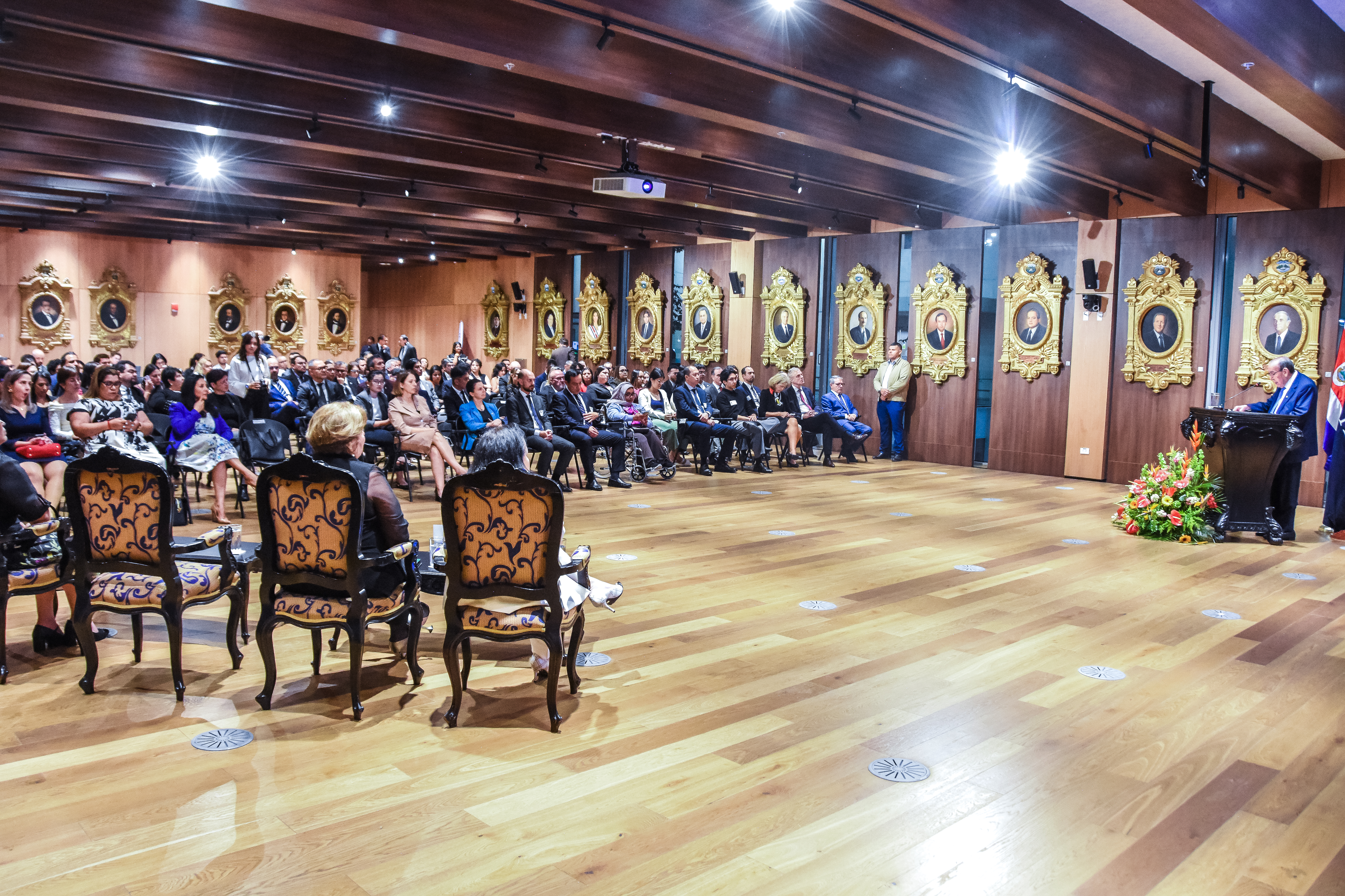 Presidente del congreso abrió el acto