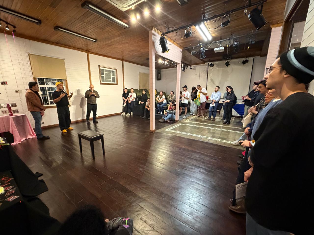 Momento de la inauguración de la exposición