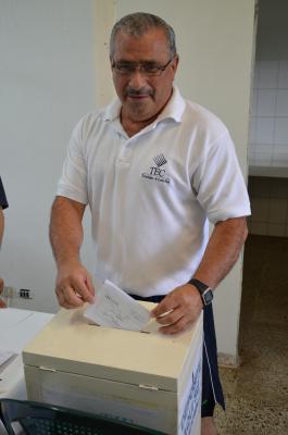 Primer votante, Luis Enrique Jiménez