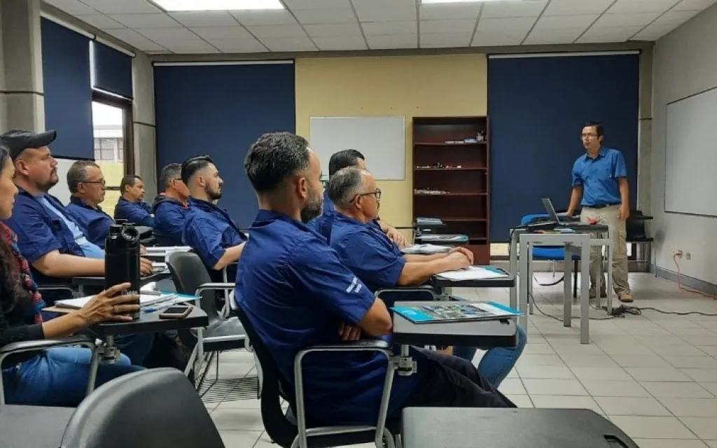 Estudiantes en una clase