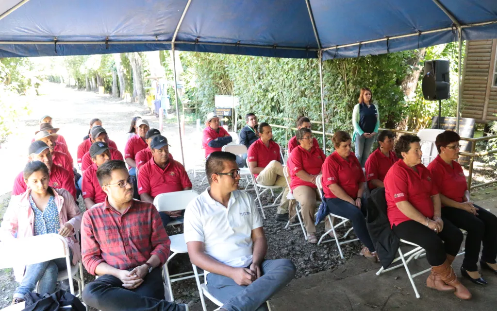 GRUPO DE AGRICULTORES