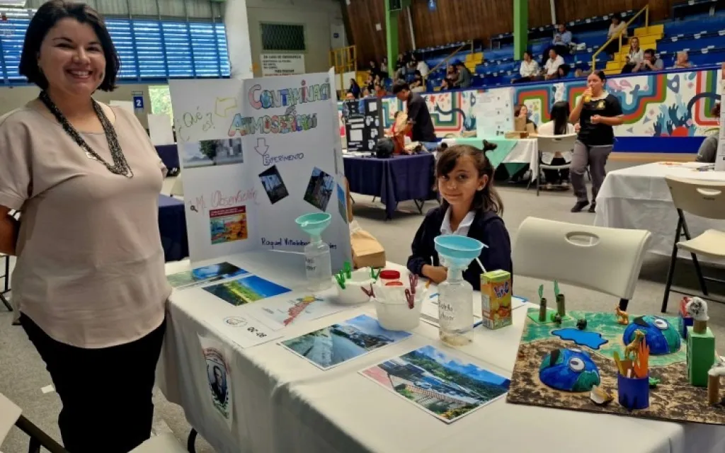 Fotografía de participantes del evento