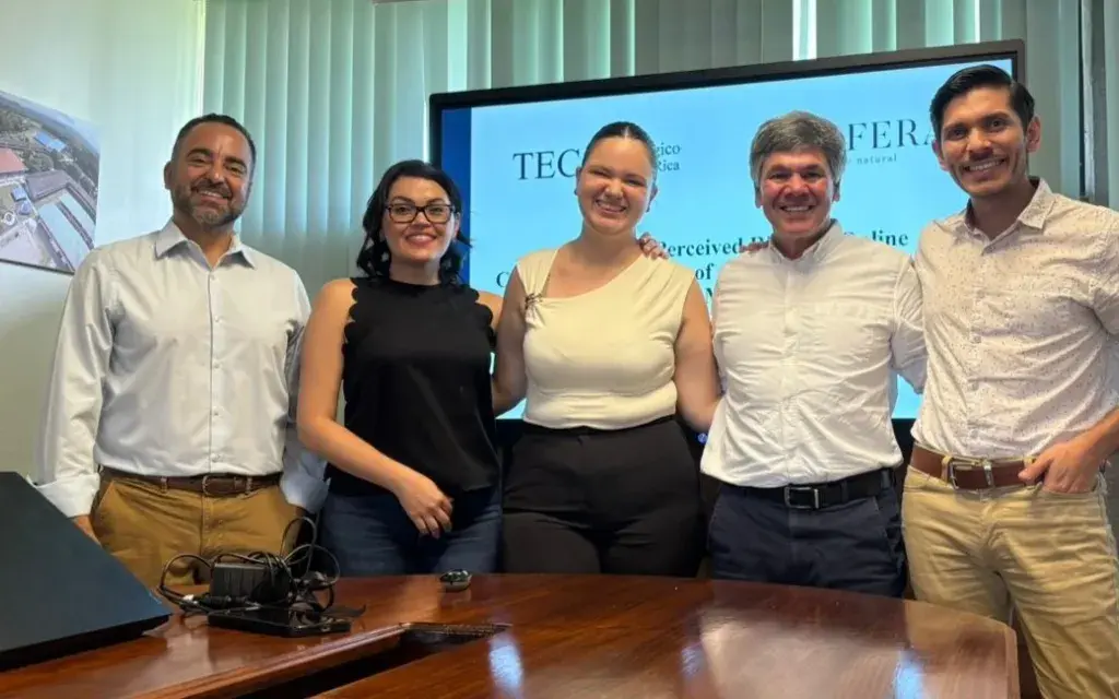 Defensas de trabajos finales y proyectos de graduación 100% en inglés 