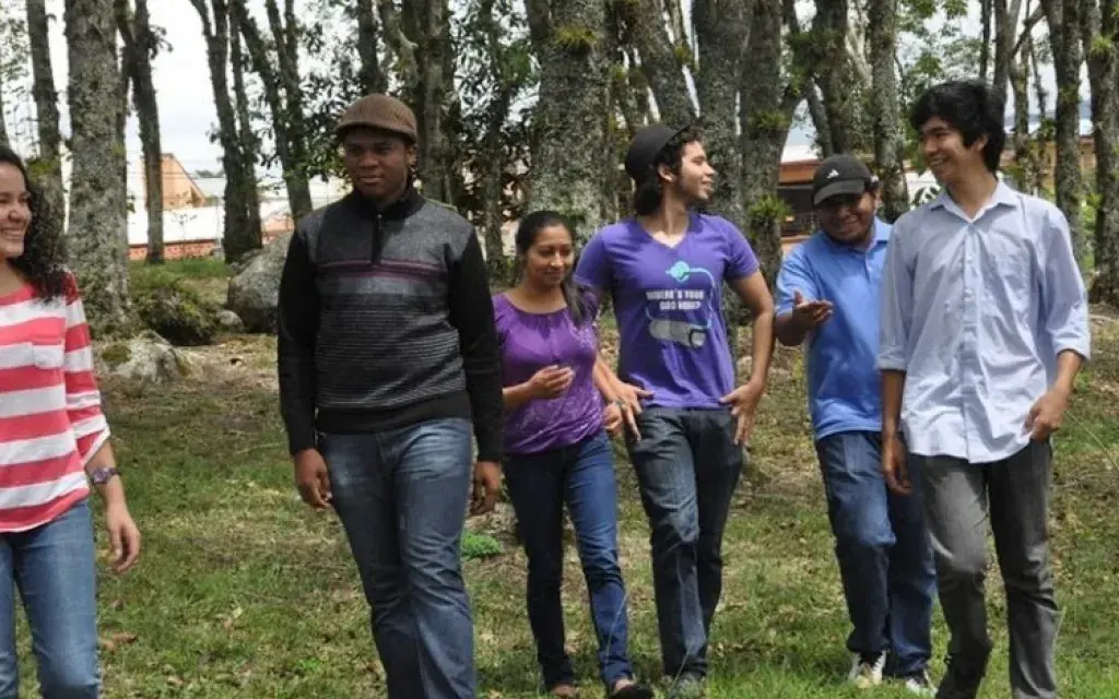 estudiantes par