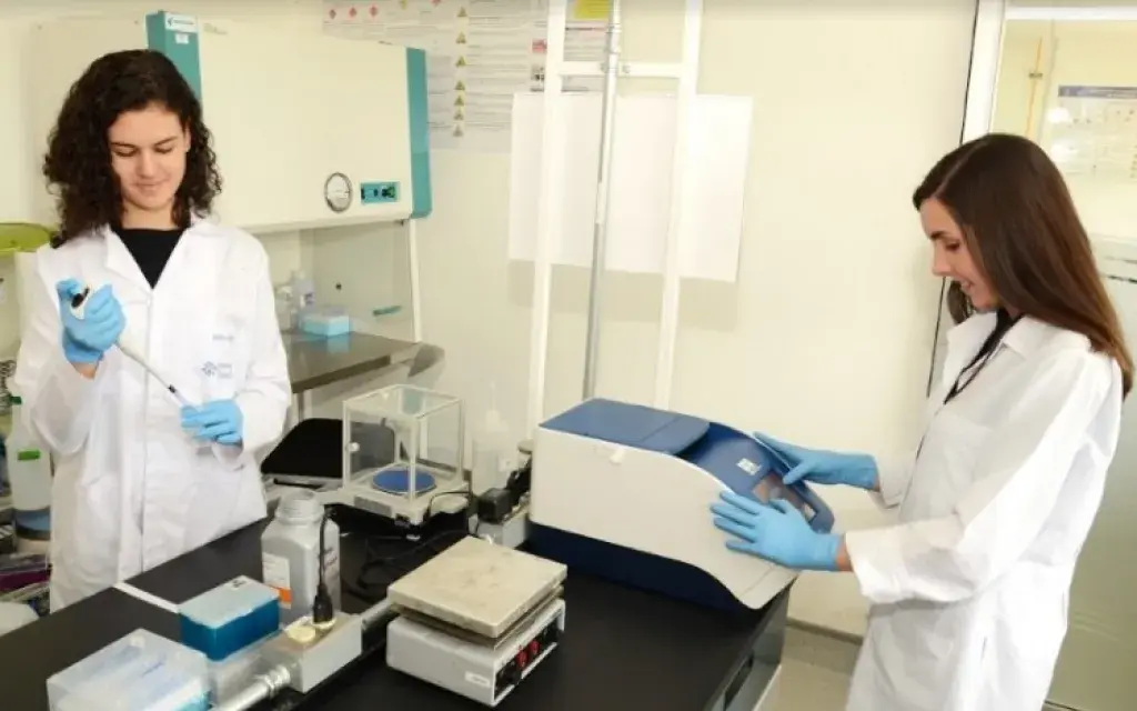 Mujeres ingenieras