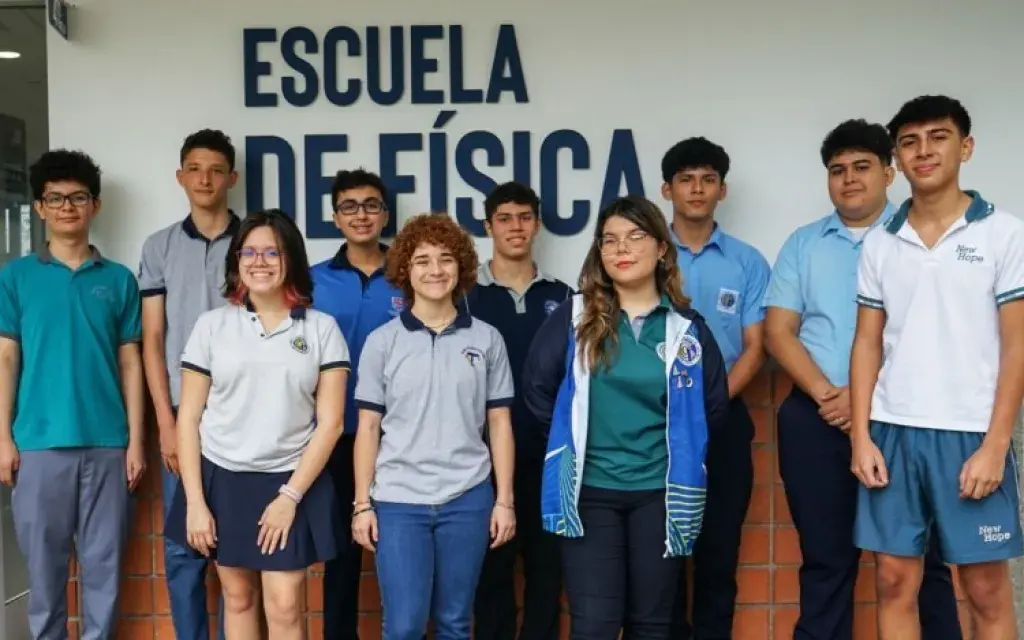 Fotografía de los participantes