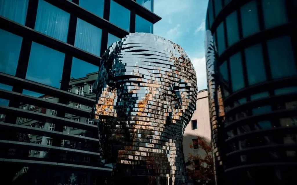 Estatua de la cabeza de Franz Kafka