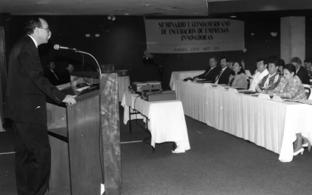 Fotografía histórica del Seminario Latinoamericano de Incubación de Empresas Innovadoras