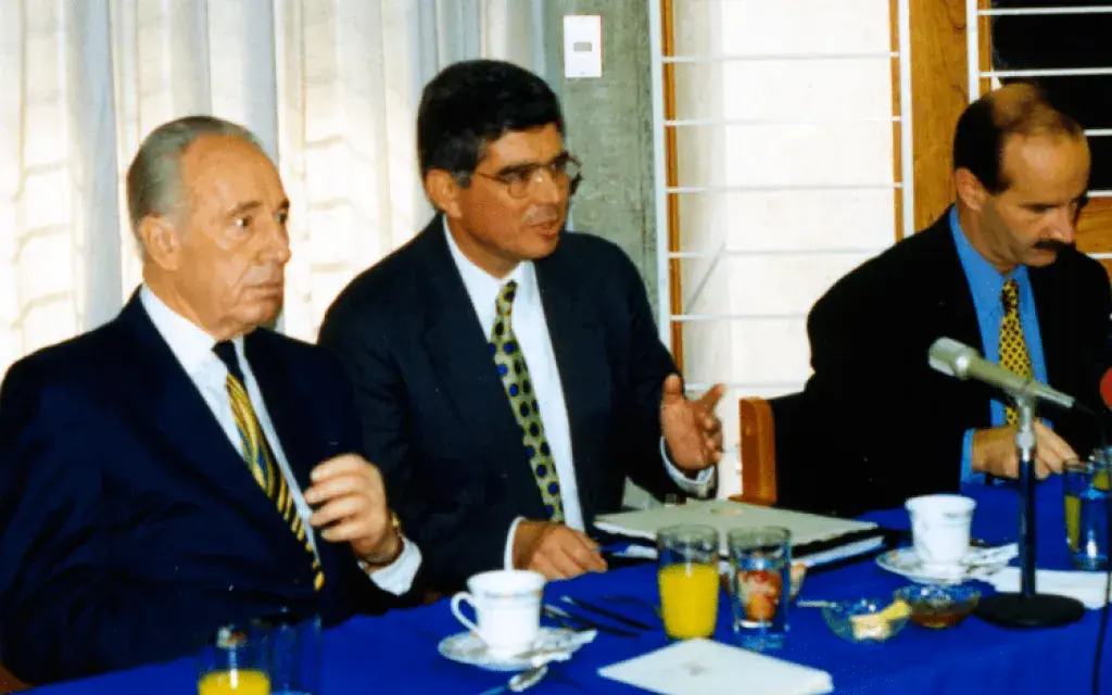 shimon-peres-tec