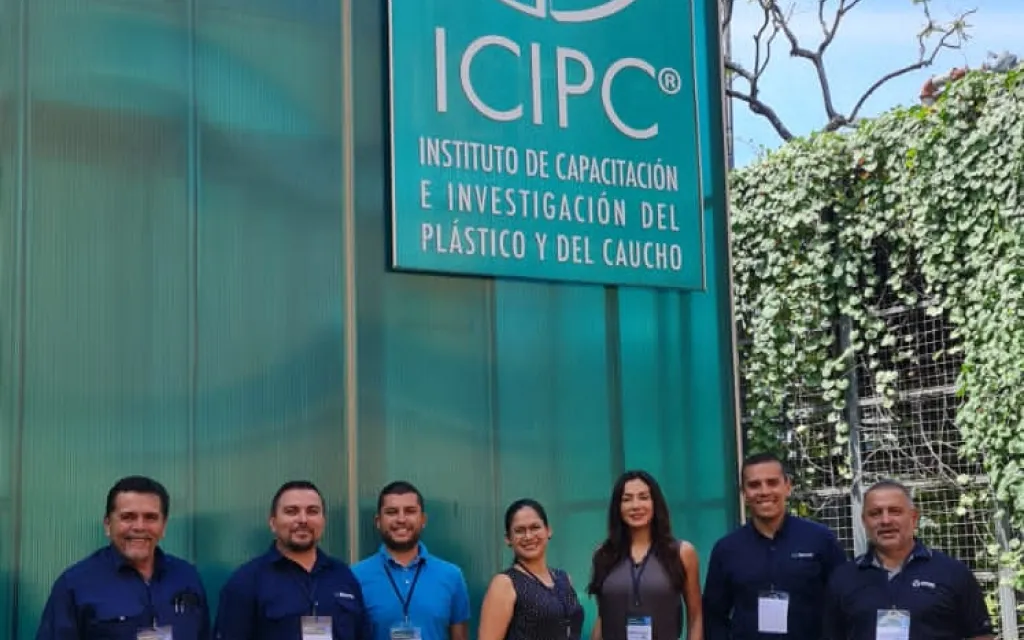 Investigador del CIPA participó en una capacitación de gestores de residuos electrónicos en Medellín, Colombia.