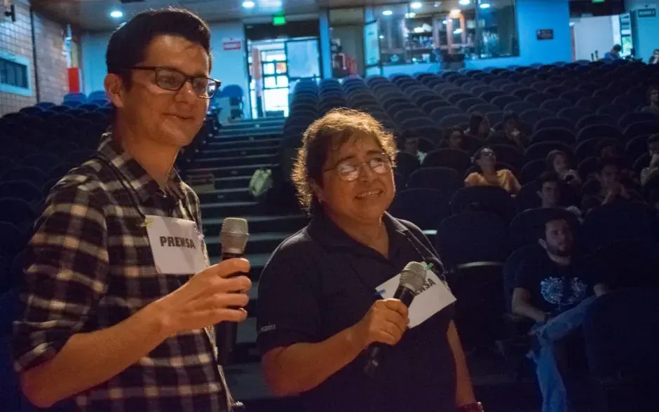 Los profesores Juan Carlos Brenes y Marta Vilchez animaron el evento.