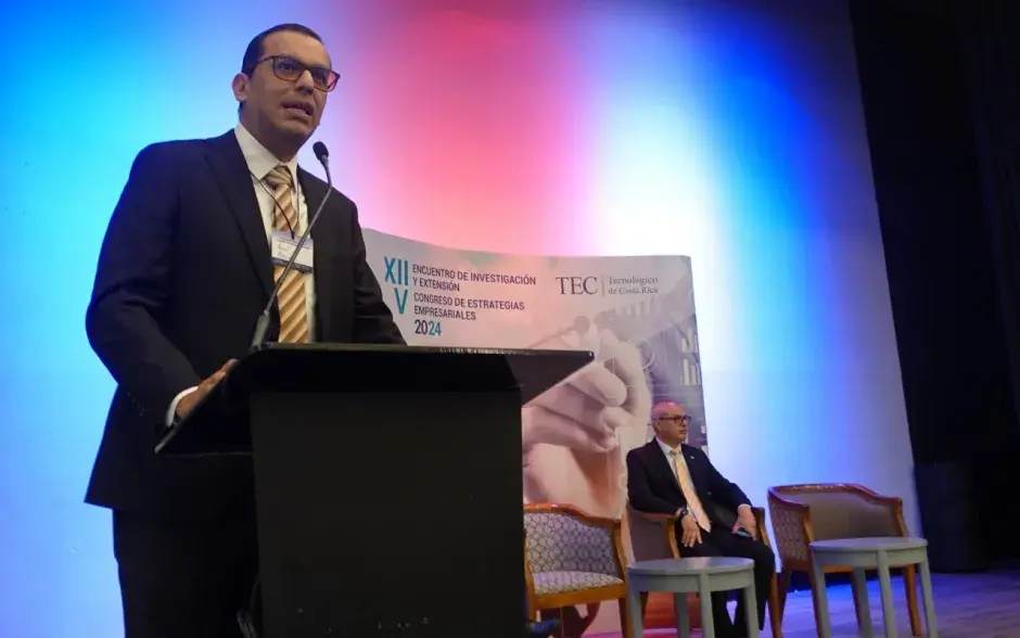 Presentación artística TEC