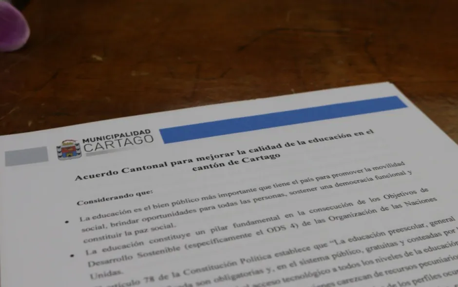 Fotografía del acuerdo