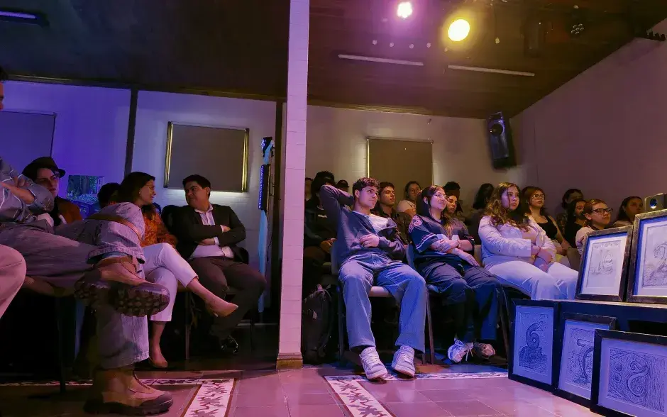 El Premio Magón 2025, Otto Apuy Sirias, destacó que la unión de distintos medios expresivos fortalece el pensamiento crítico y la proyección profesional.