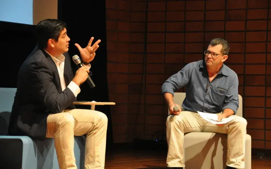 Osvaldo Durán cuestionó al candidato respecto a las propuesta en el tema ambiental.