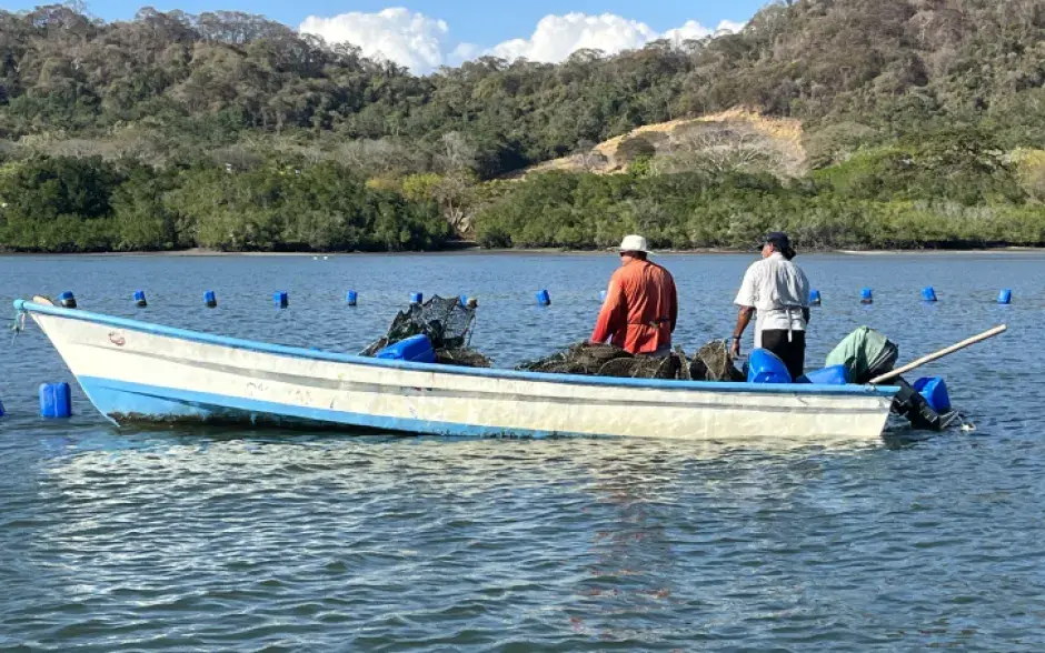 bote en el golfo