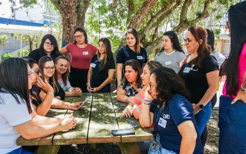 Fotografía de los participantes del evento