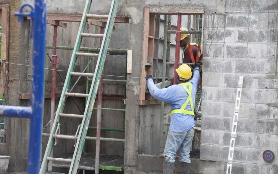 Fotografía de la construcción del edificio
