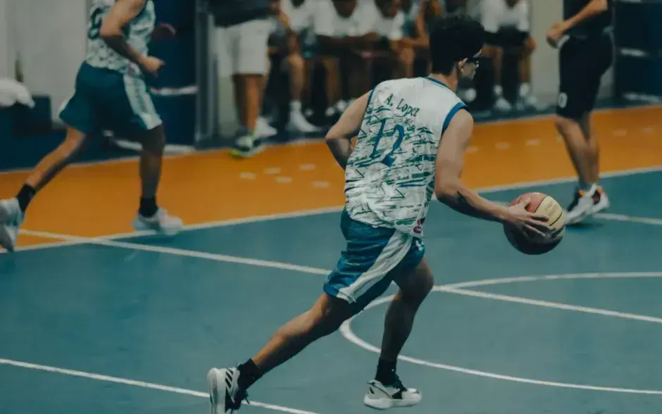 Fotografías del partido entre estudiantes de las universidades